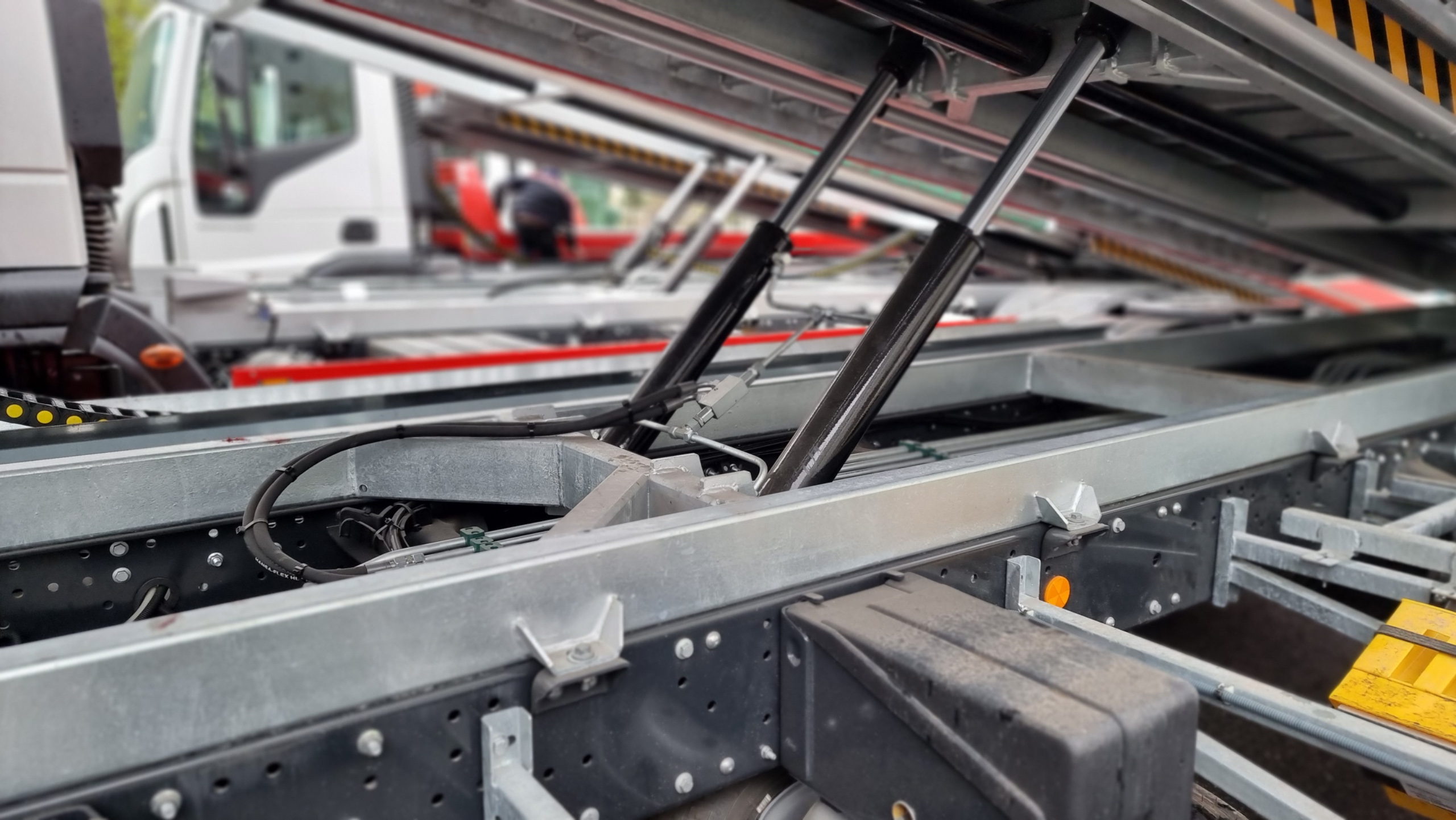 Miles Tow Trucks hydraulic system